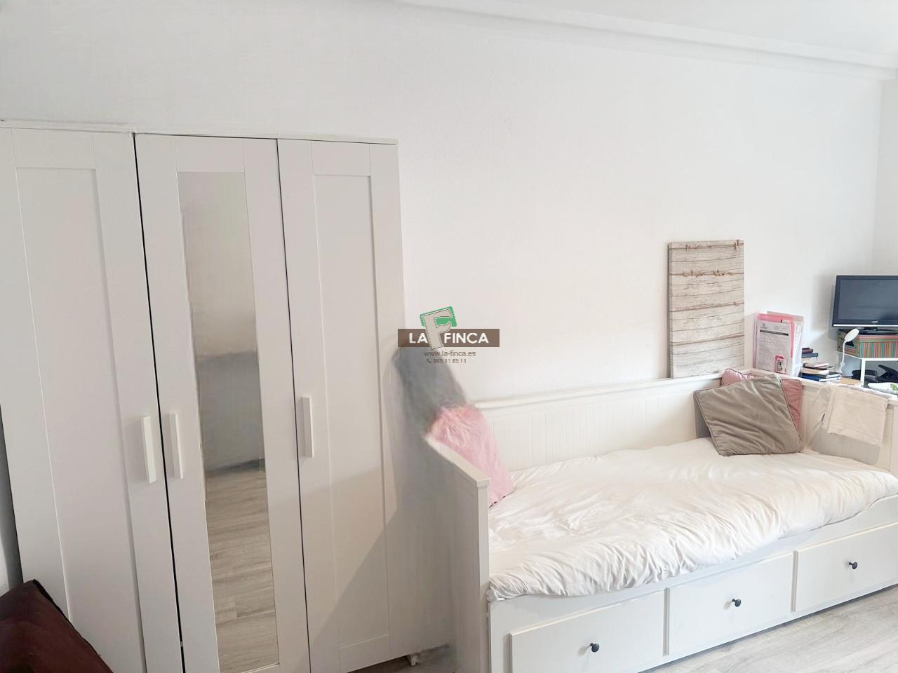 For sale of flat in Oviedo
