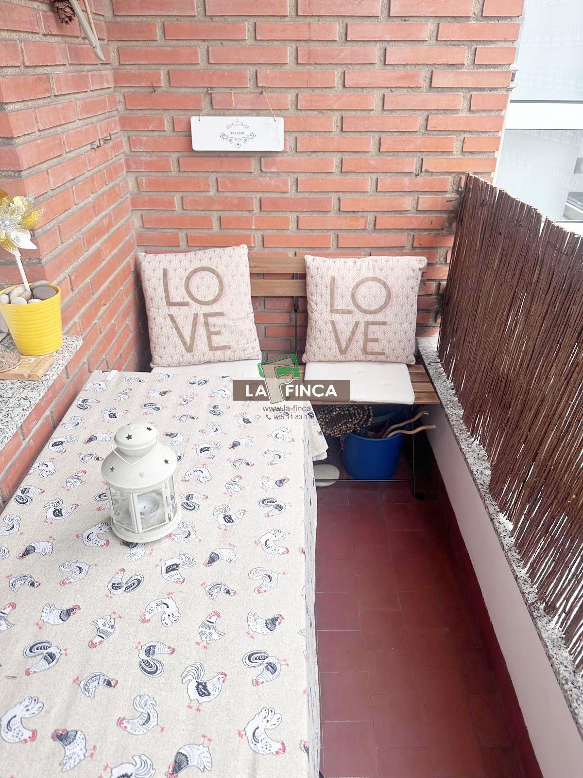 For sale of flat in Oviedo