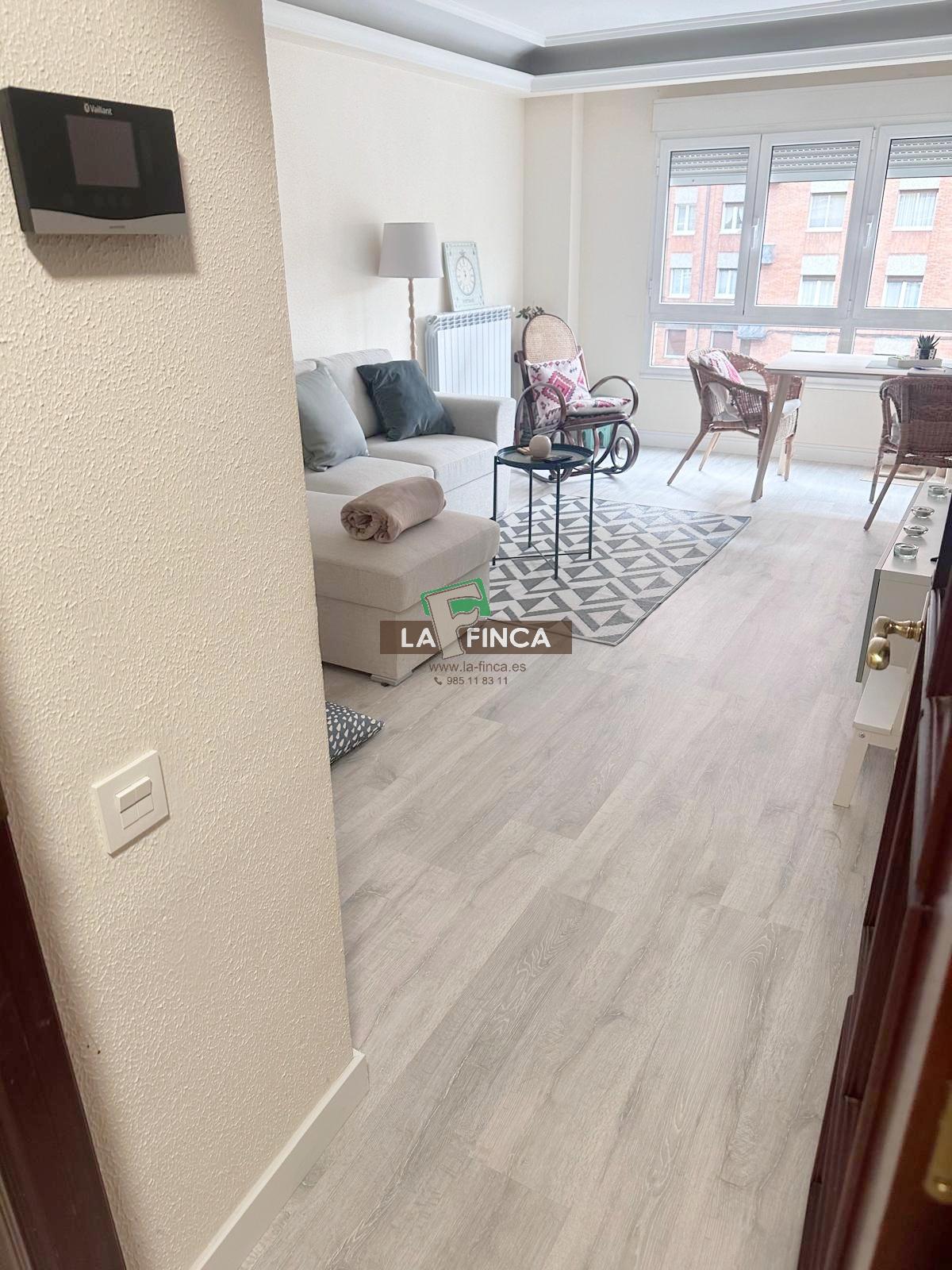 For sale of flat in Oviedo