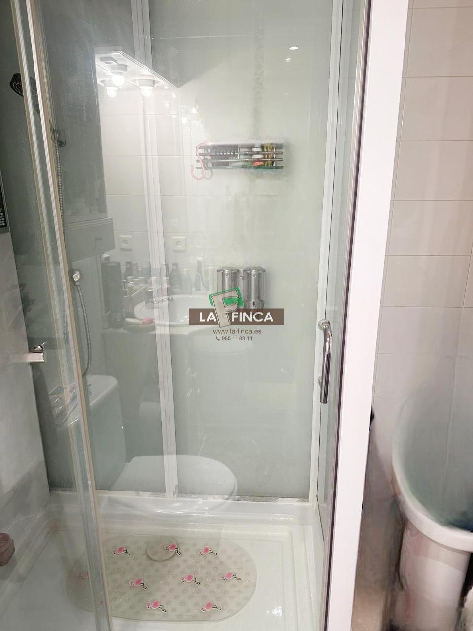 For sale of flat in Oviedo