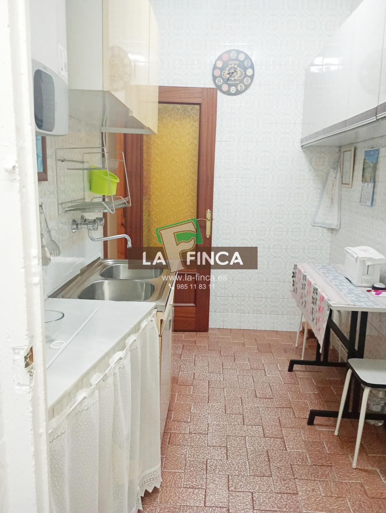 For sale of flat in Cudillero Concejo