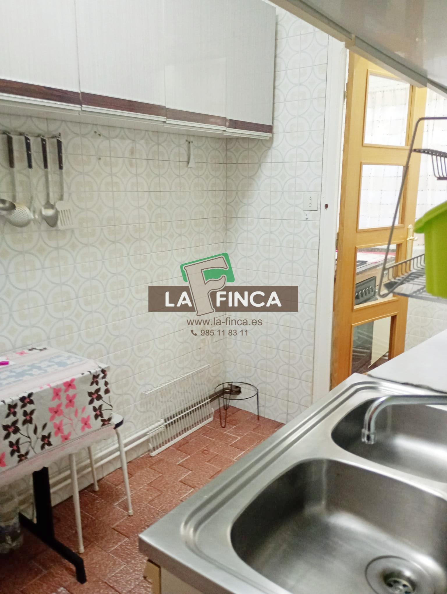 For sale of flat in Cudillero Concejo