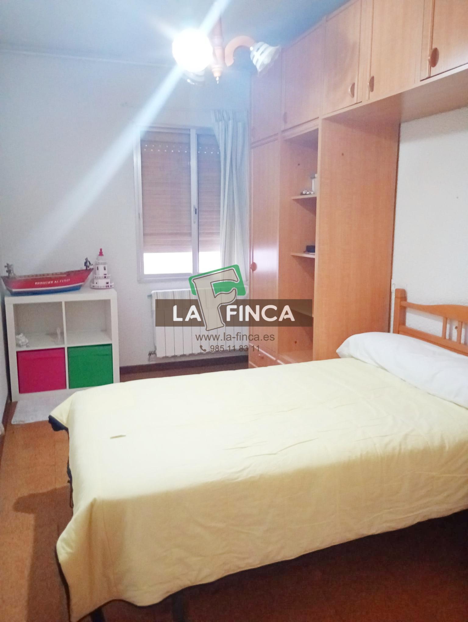 For sale of flat in Cudillero Concejo