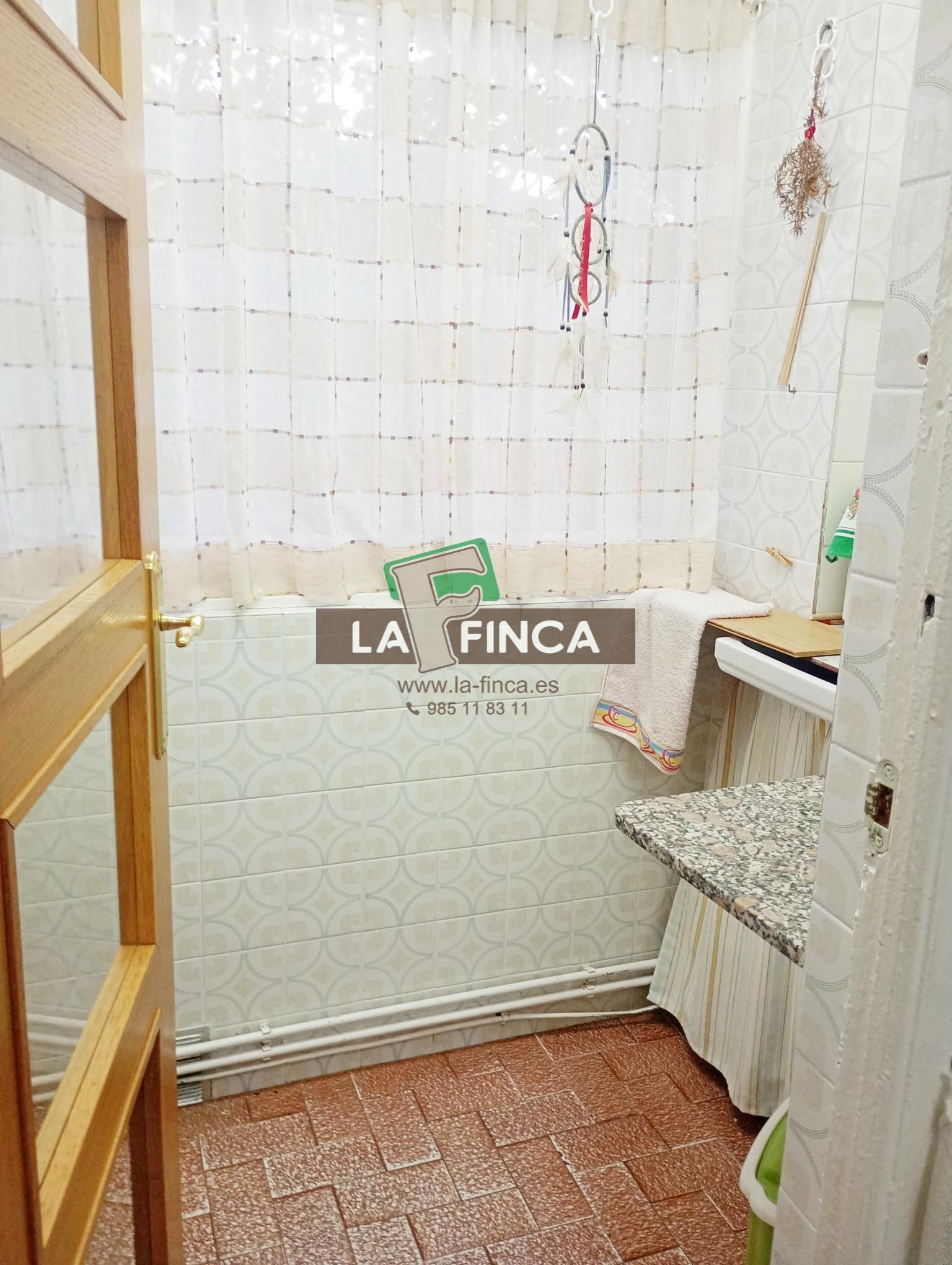 For sale of flat in Cudillero Concejo