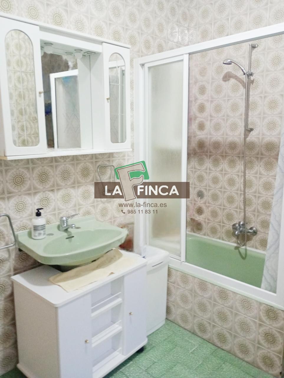 For sale of flat in Cudillero Concejo