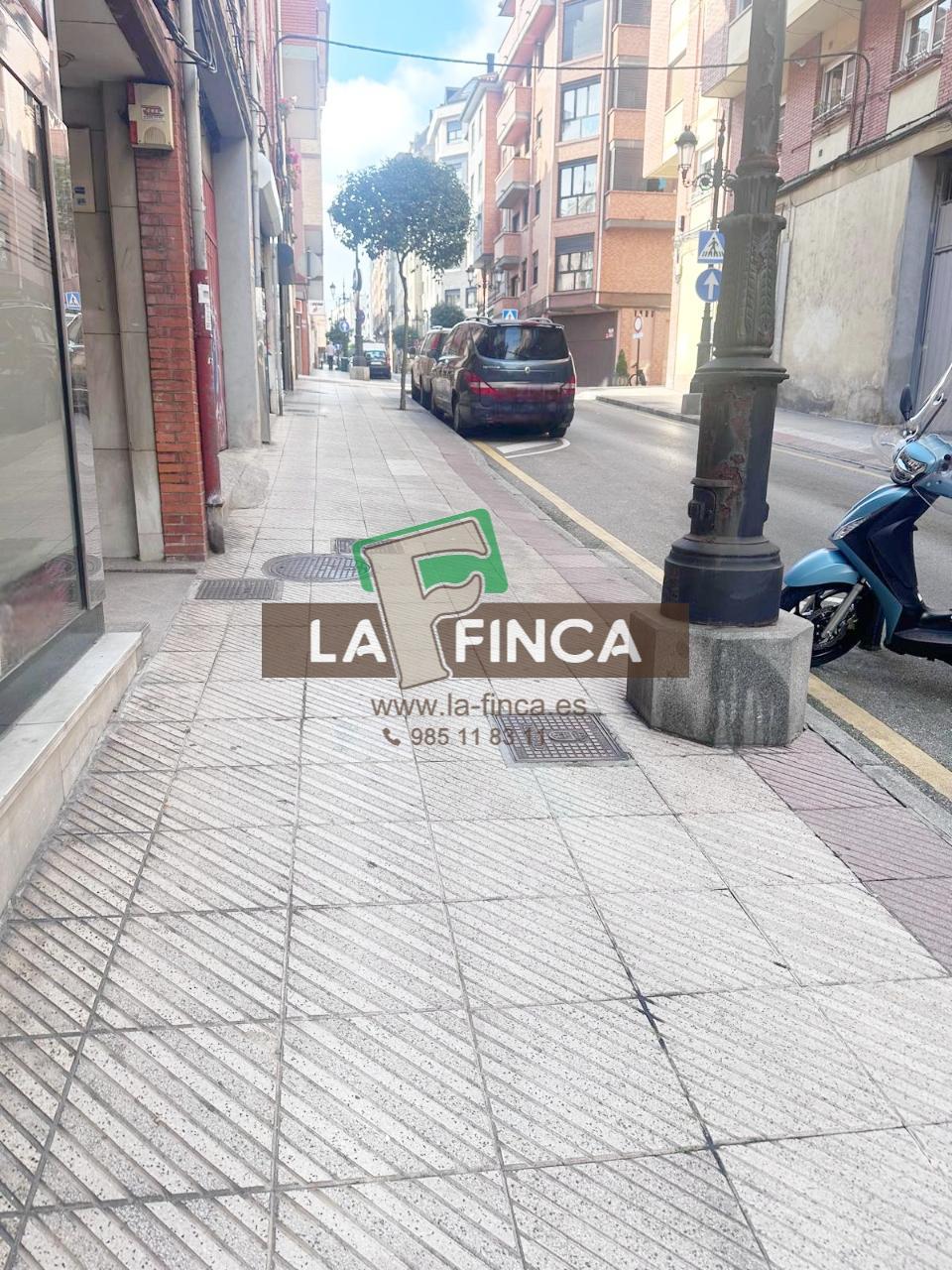 Venta de piso en Oviedo