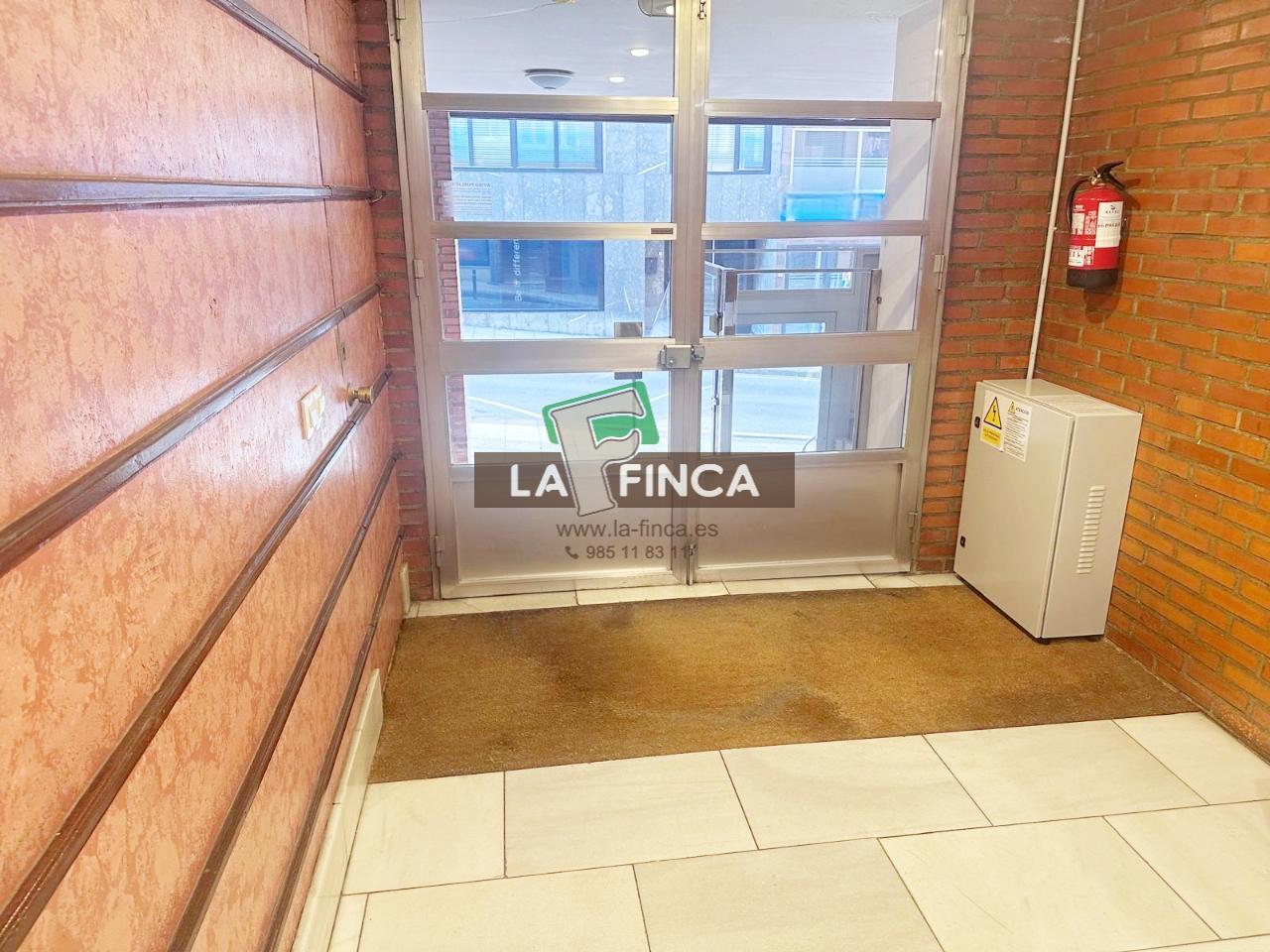 Venta de piso en Oviedo