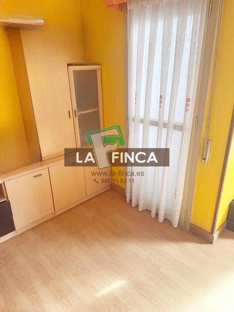 Venta de piso en Oviedo