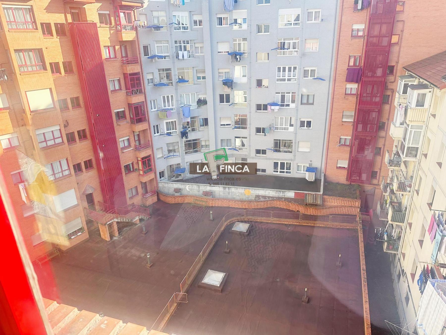 Venta de piso en Oviedo