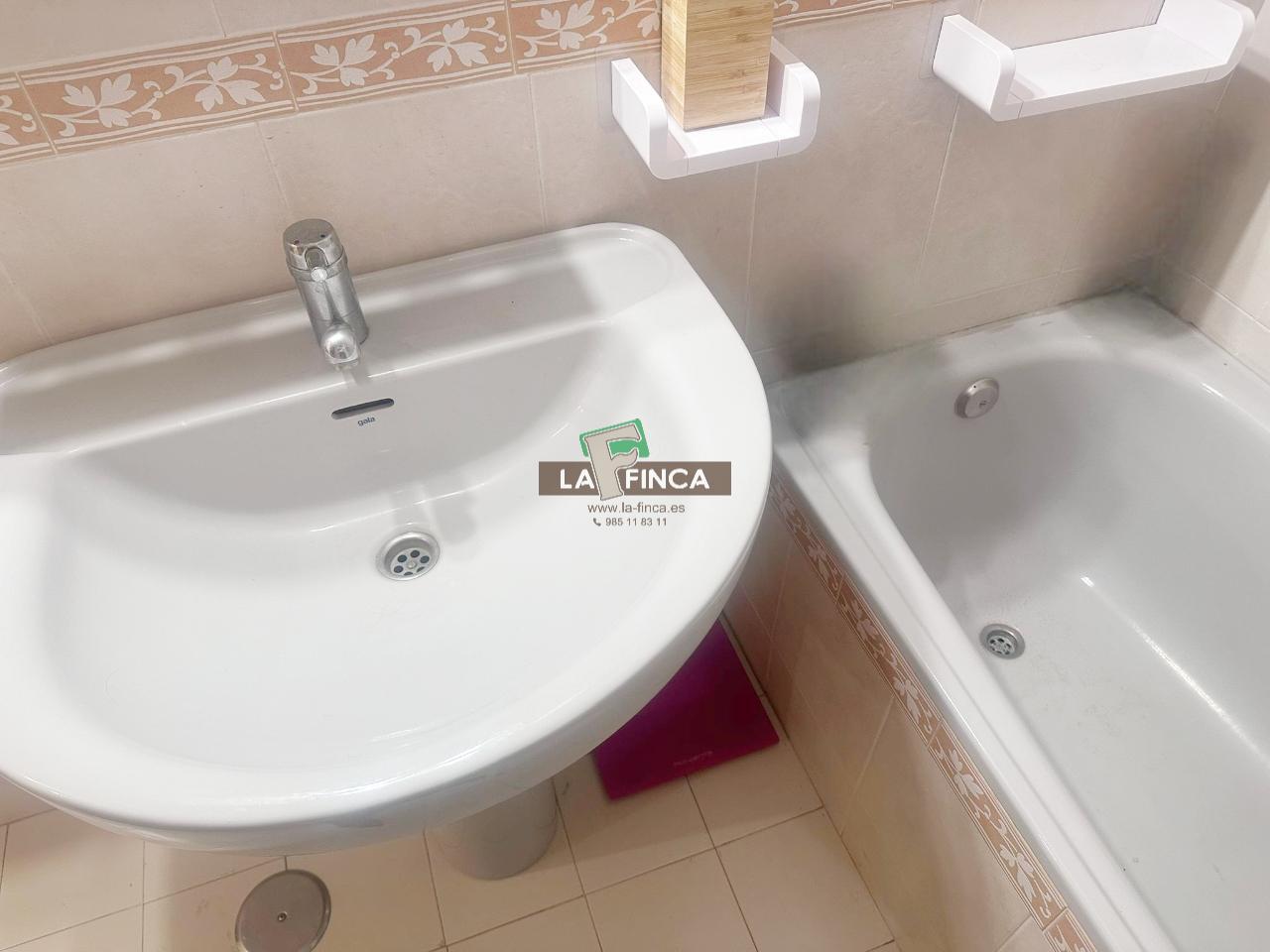 Venta de piso en Oviedo