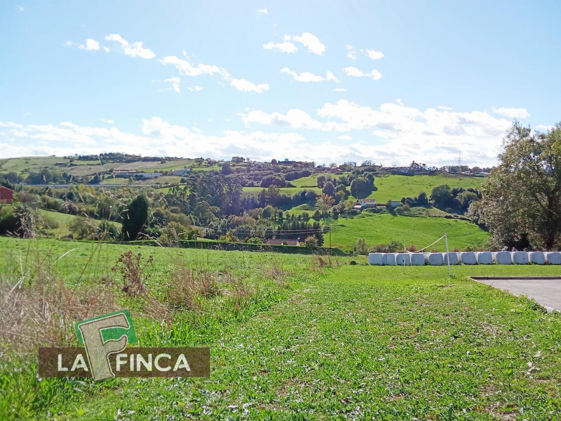 Venta de terreno en Llanera