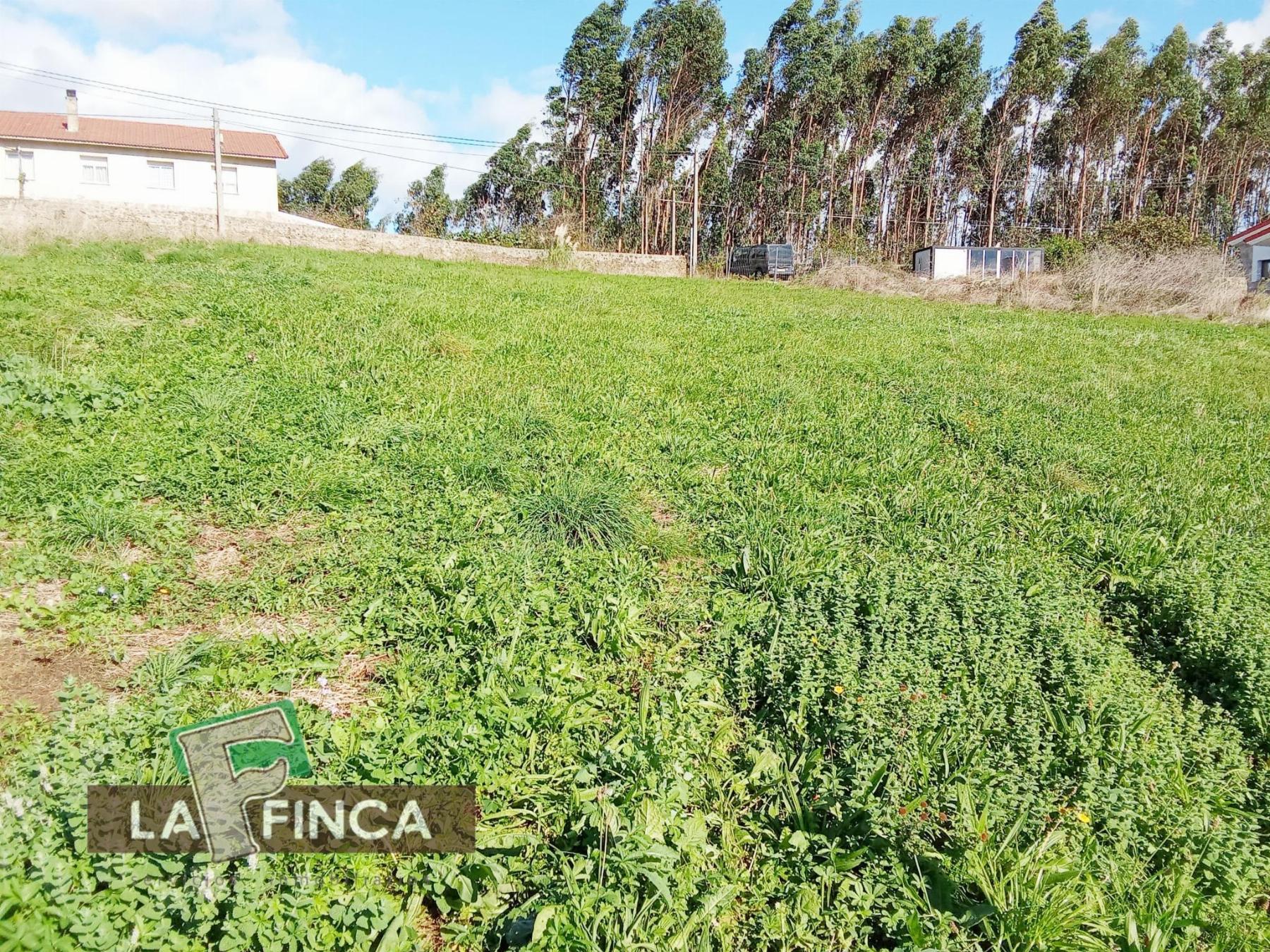 Venta de terreno en Llanera