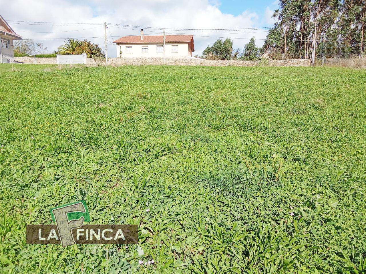 Venta de terreno en Llanera