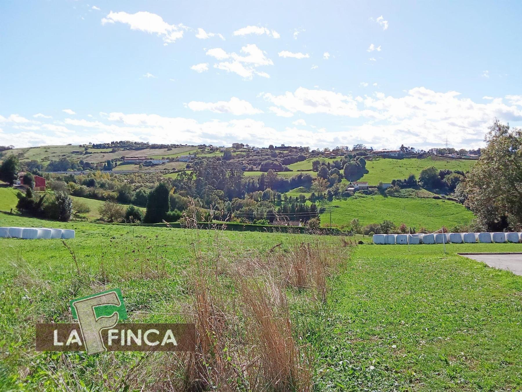 Venta de terreno en Llanera