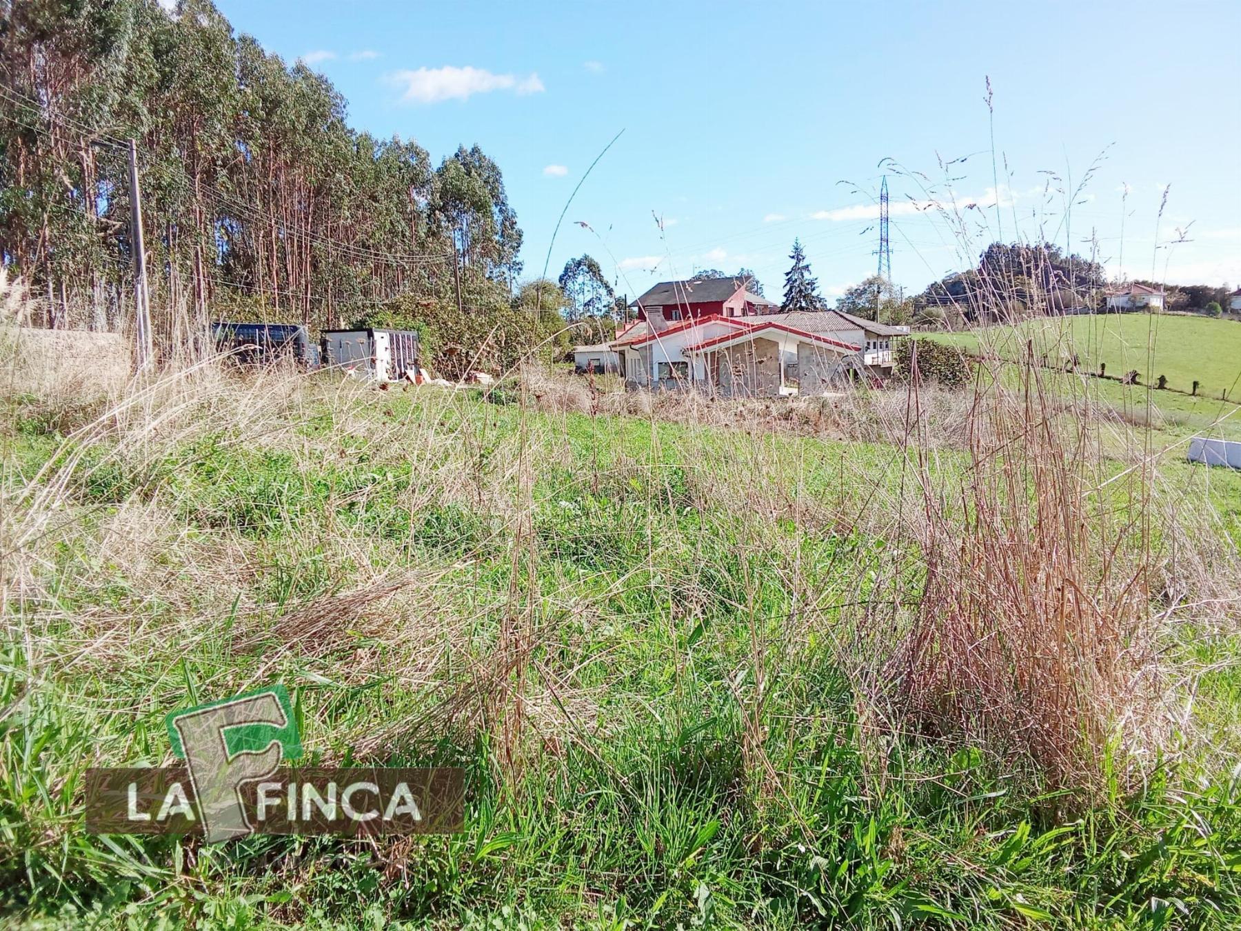Venta de terreno en Llanera
