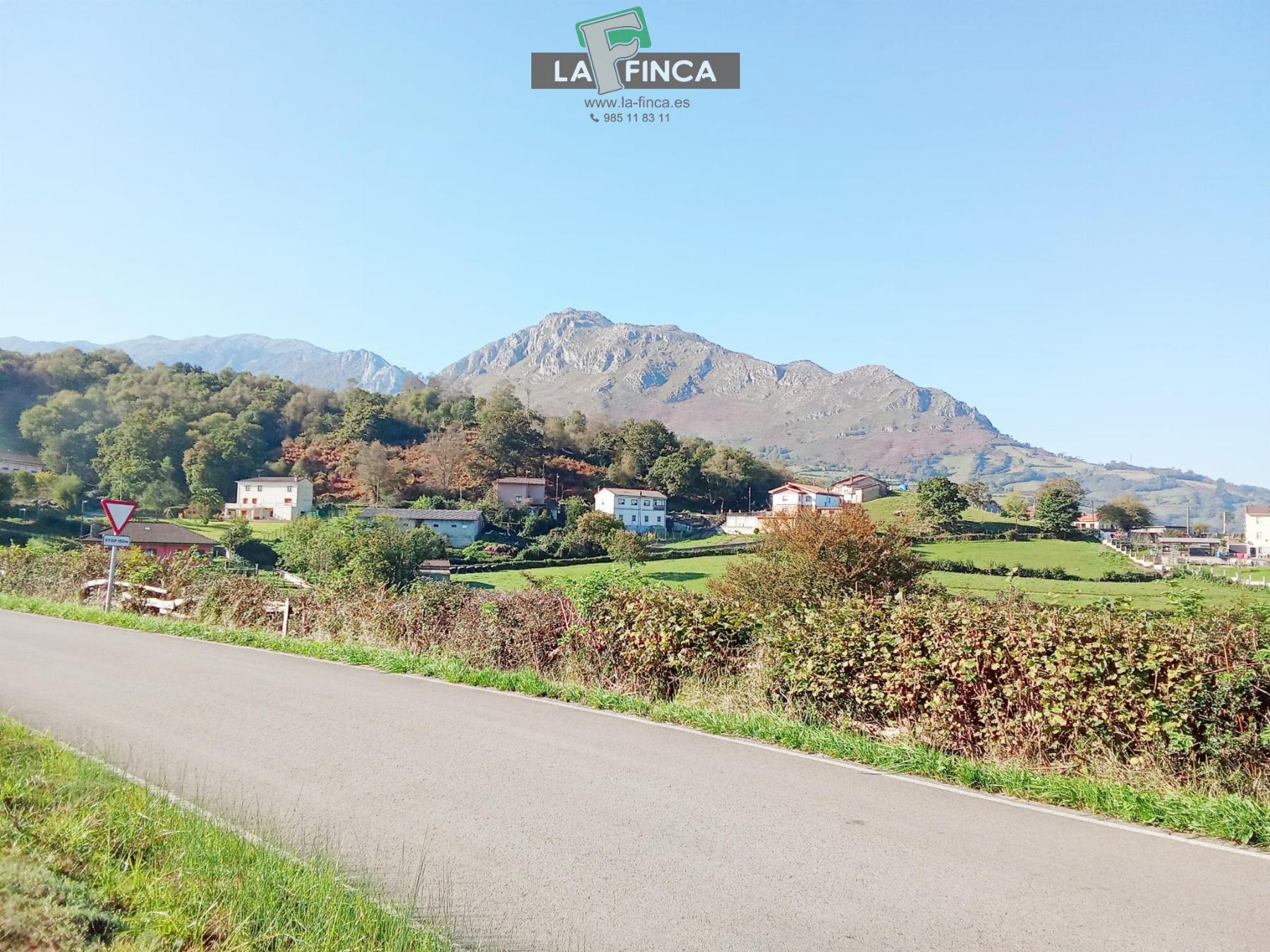 Venta de terreno en Morcín