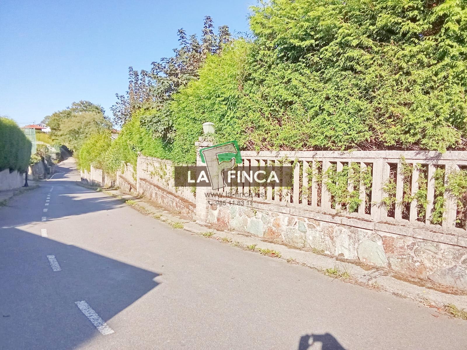 Venta de terreno en Muros del Nalón