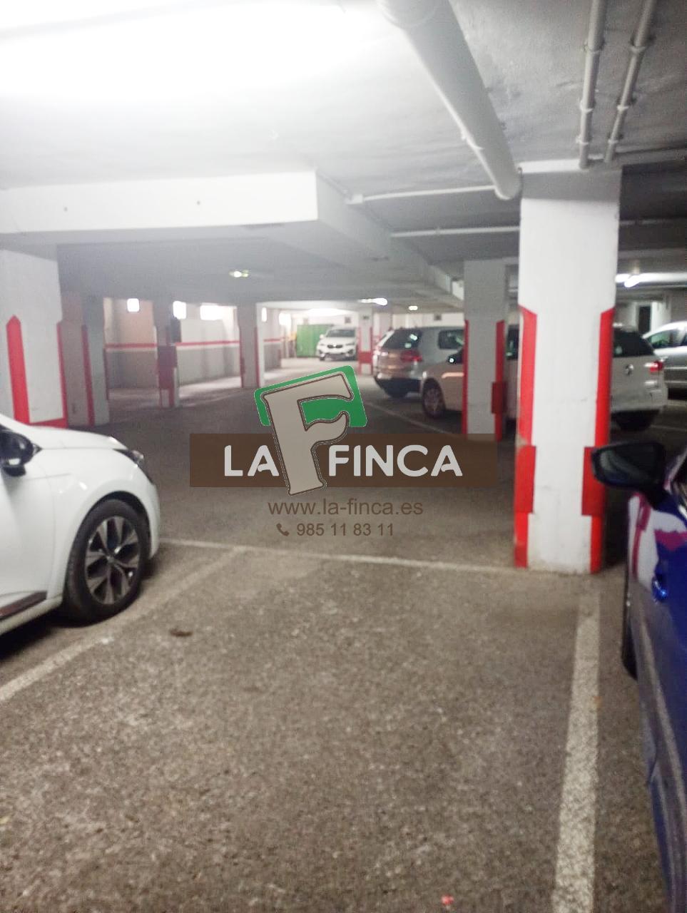 For sale of garage in Oviedo