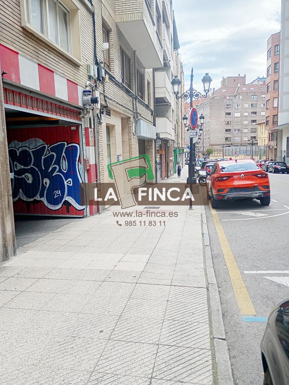 For sale of garage in Oviedo