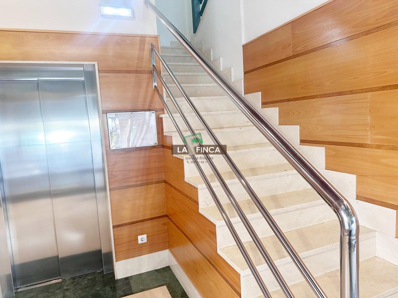 For sale of flat in Oviedo