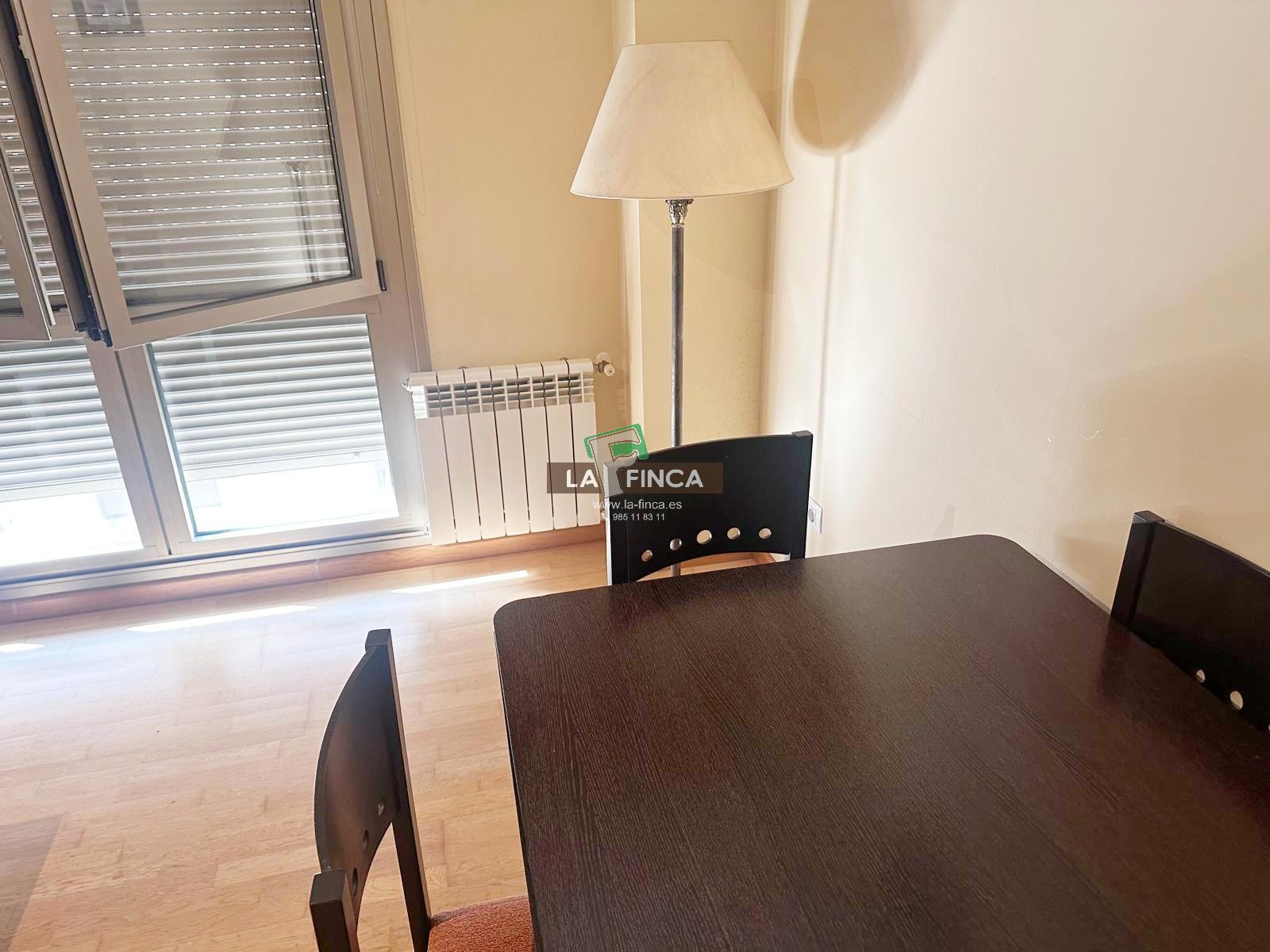 For sale of flat in Oviedo