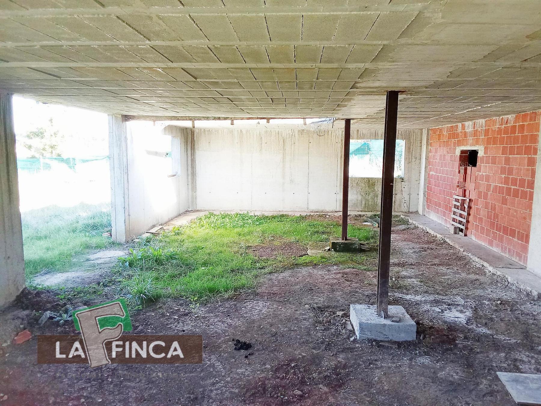 Venta de terreno en Corvera