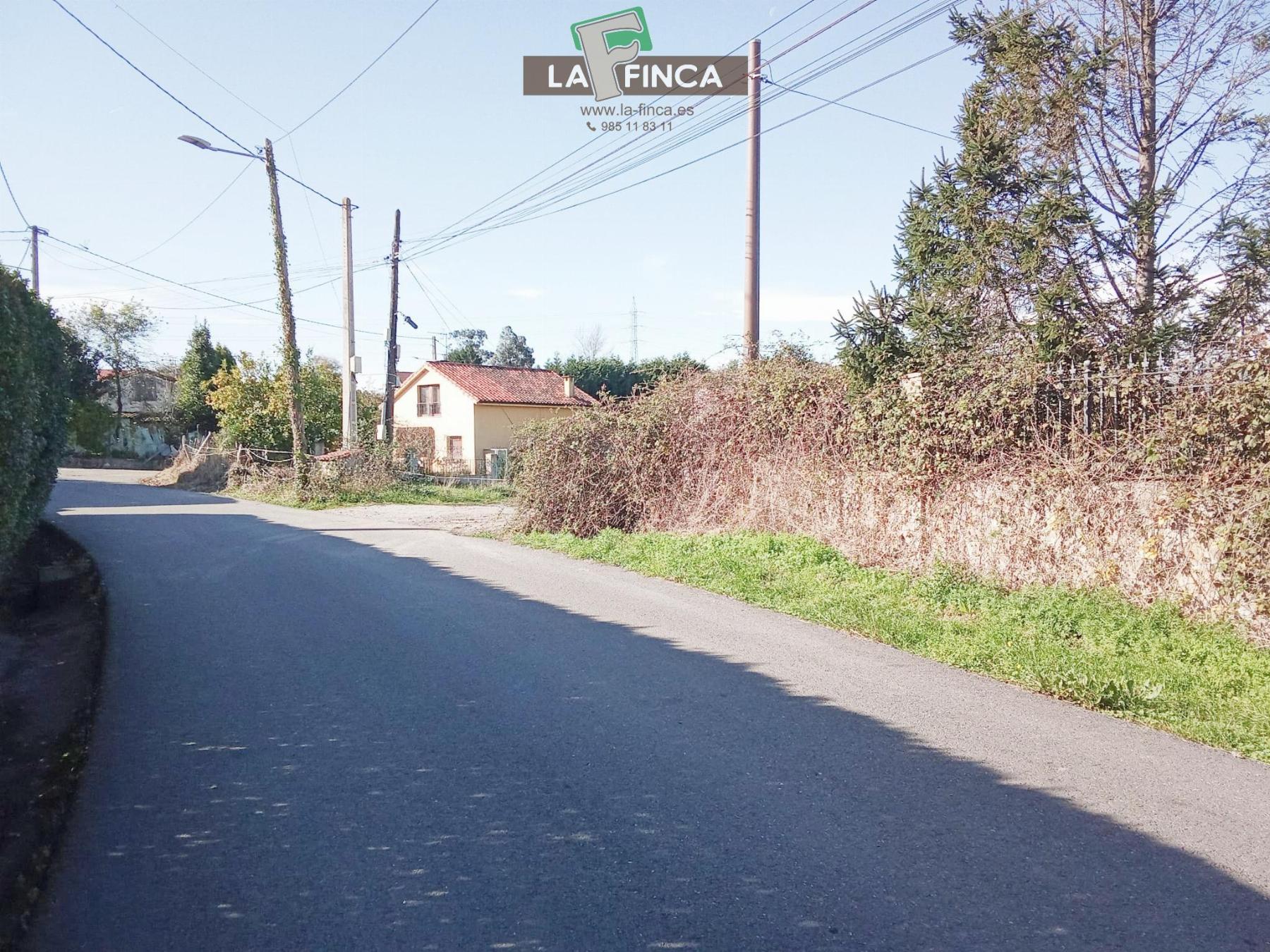 For sale of land in Corvera