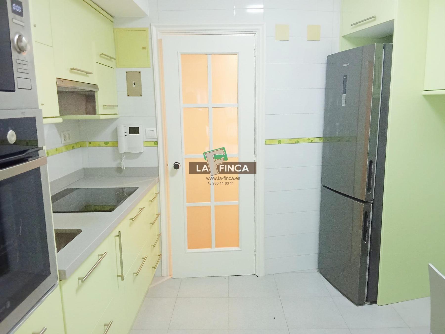 For rent of flat in Oviedo