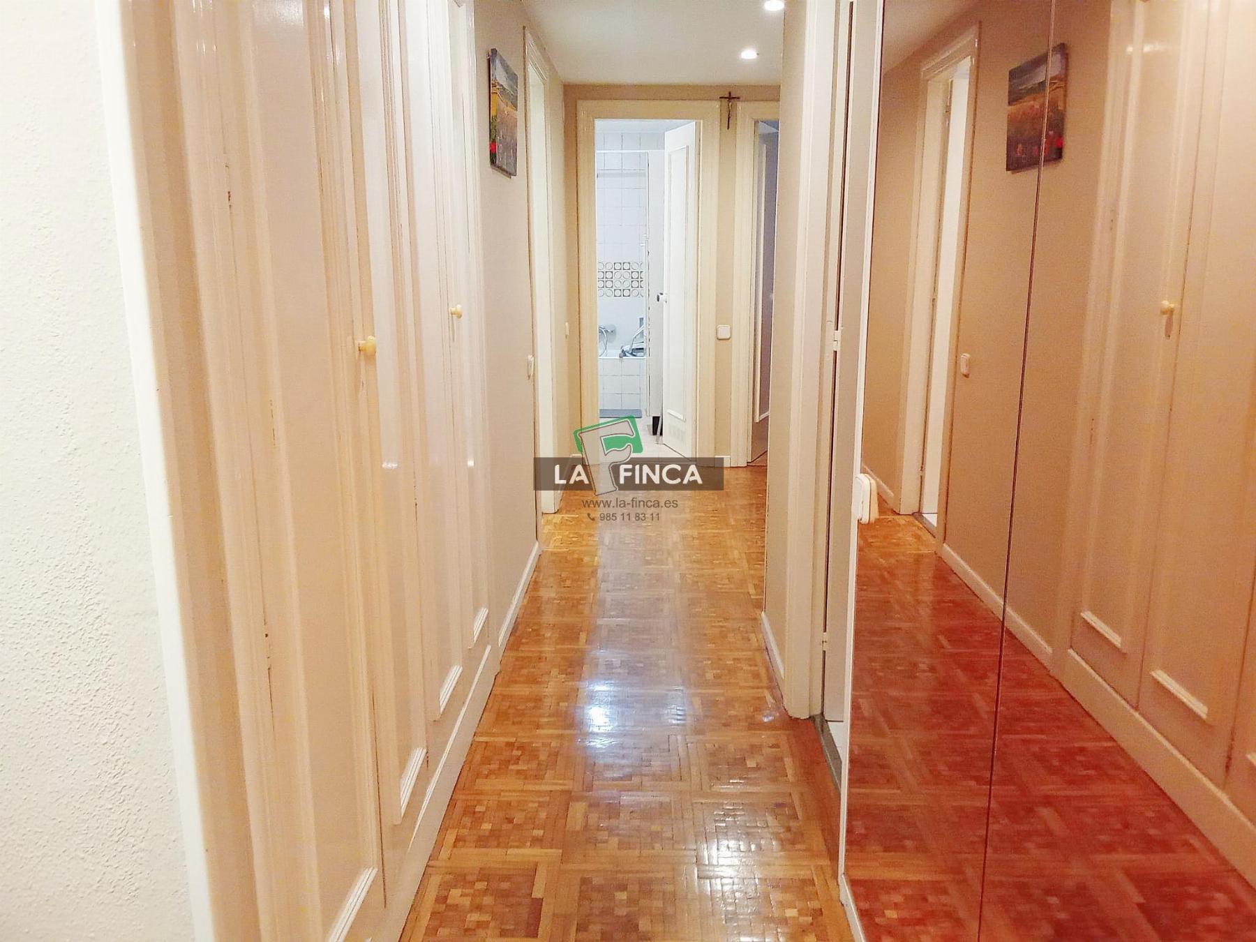 For rent of flat in Oviedo