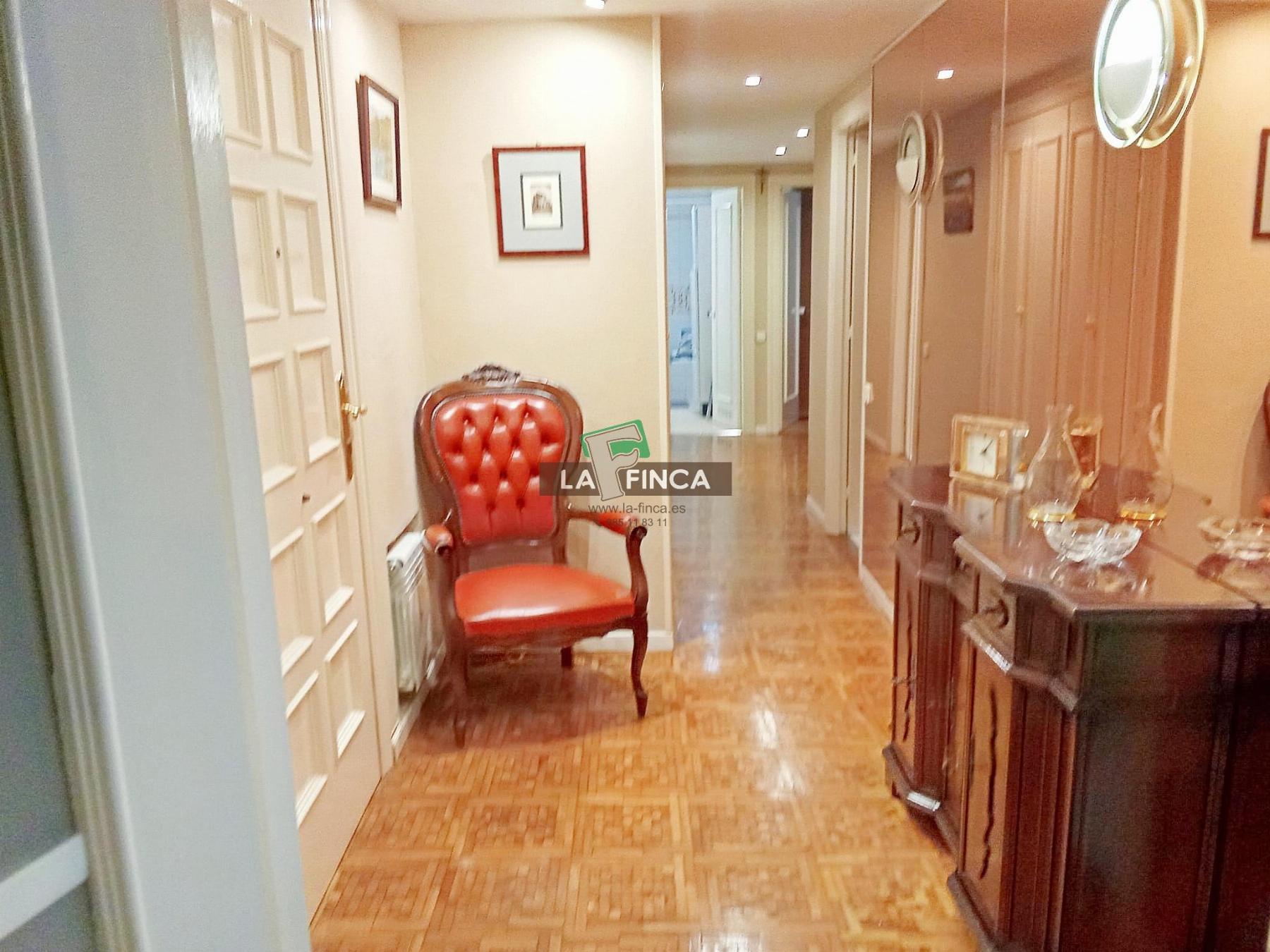 For rent of flat in Oviedo
