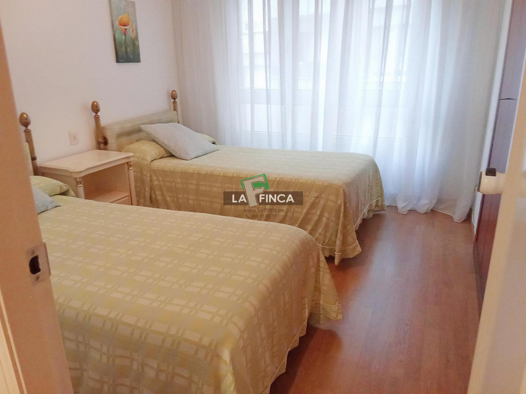 For rent of flat in Oviedo