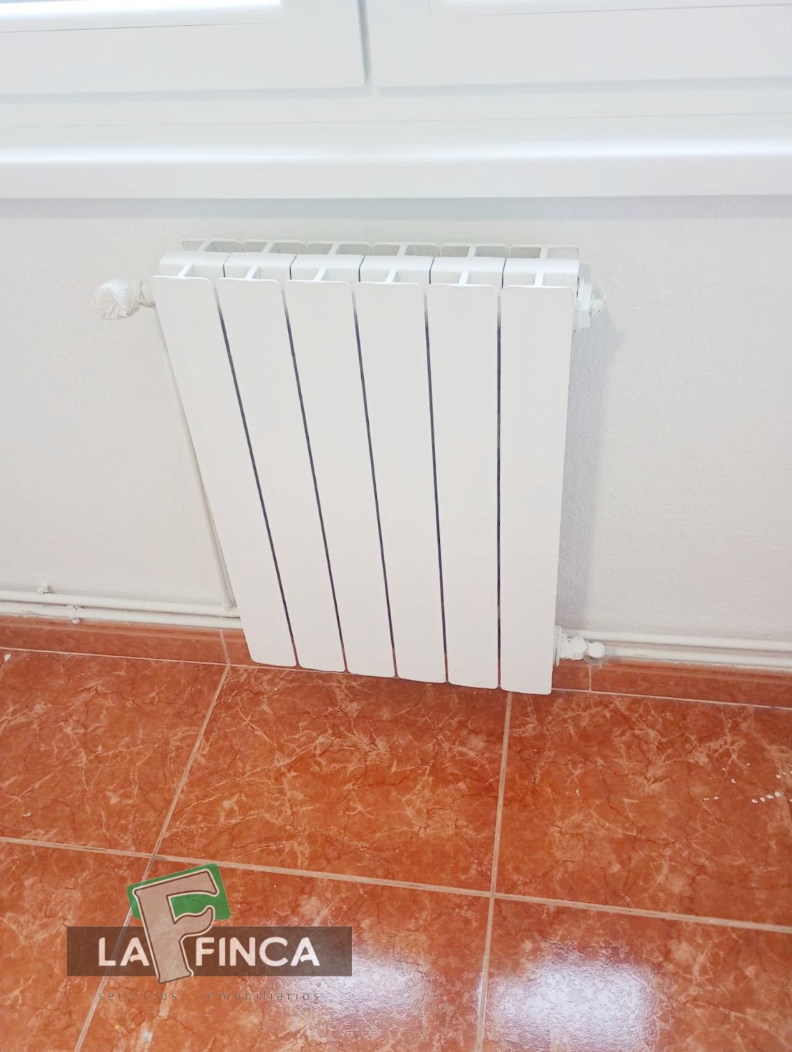 For sale of flat in Llanera