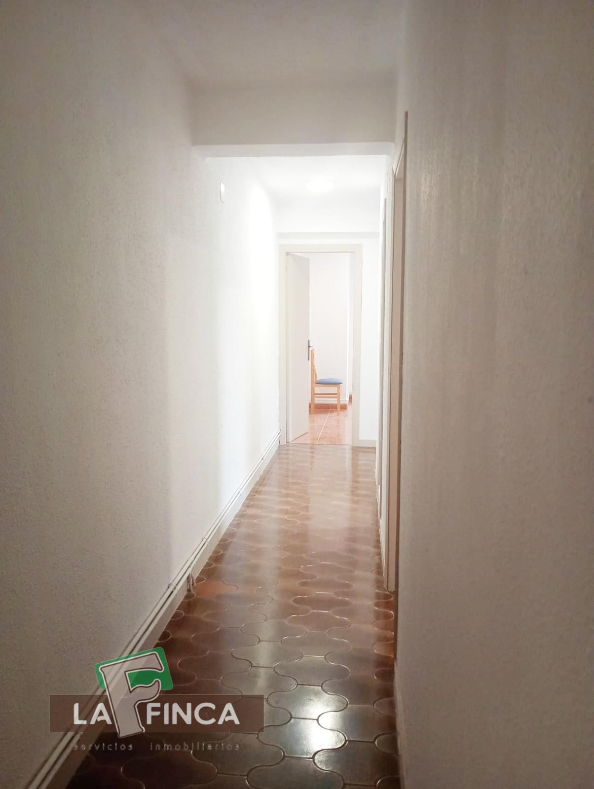 For sale of flat in Llanera