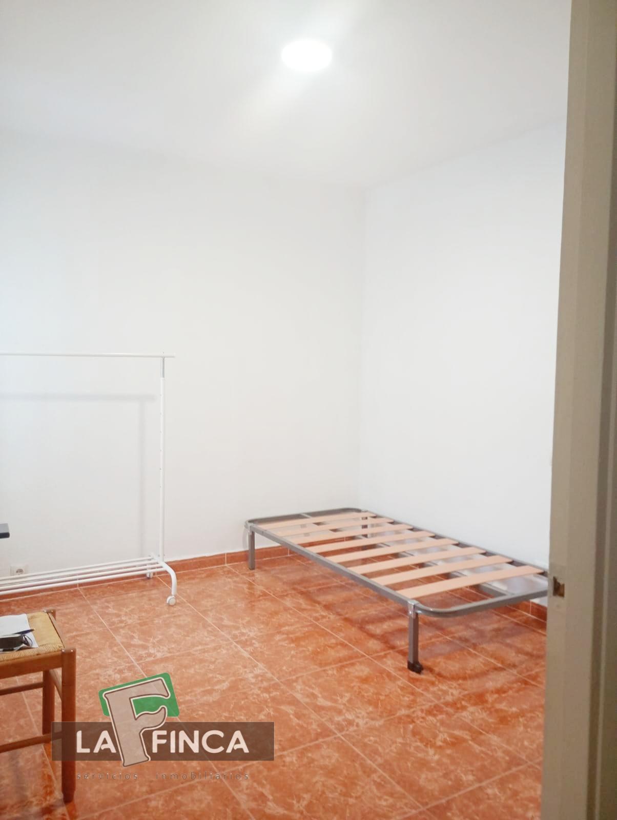 For sale of flat in Llanera