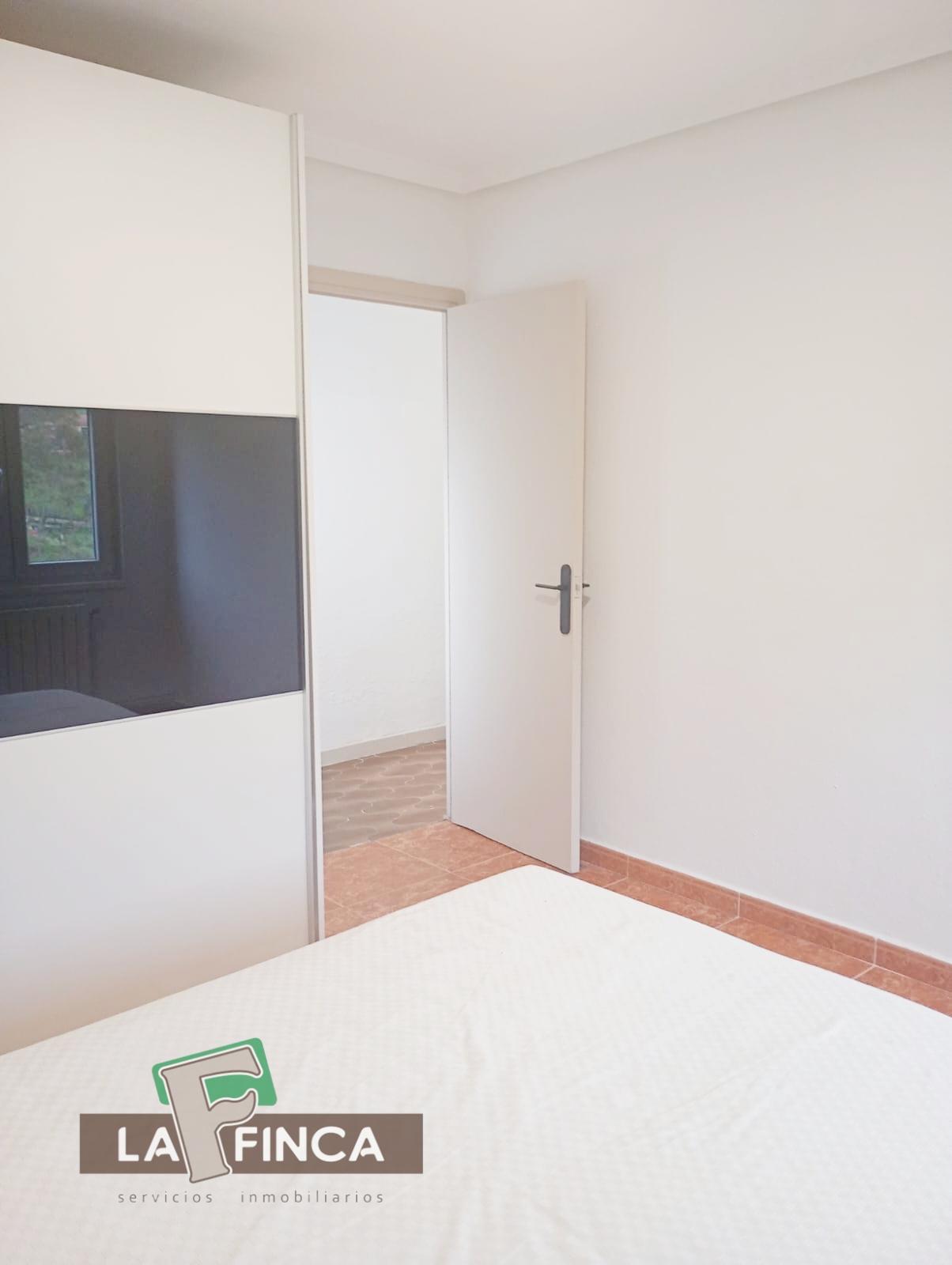 For sale of flat in Llanera