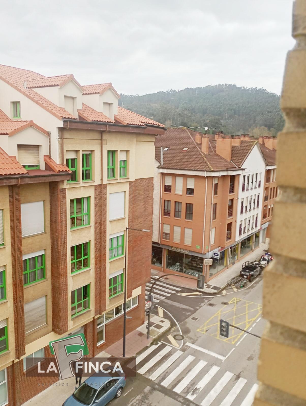 For sale of flat in Llanera