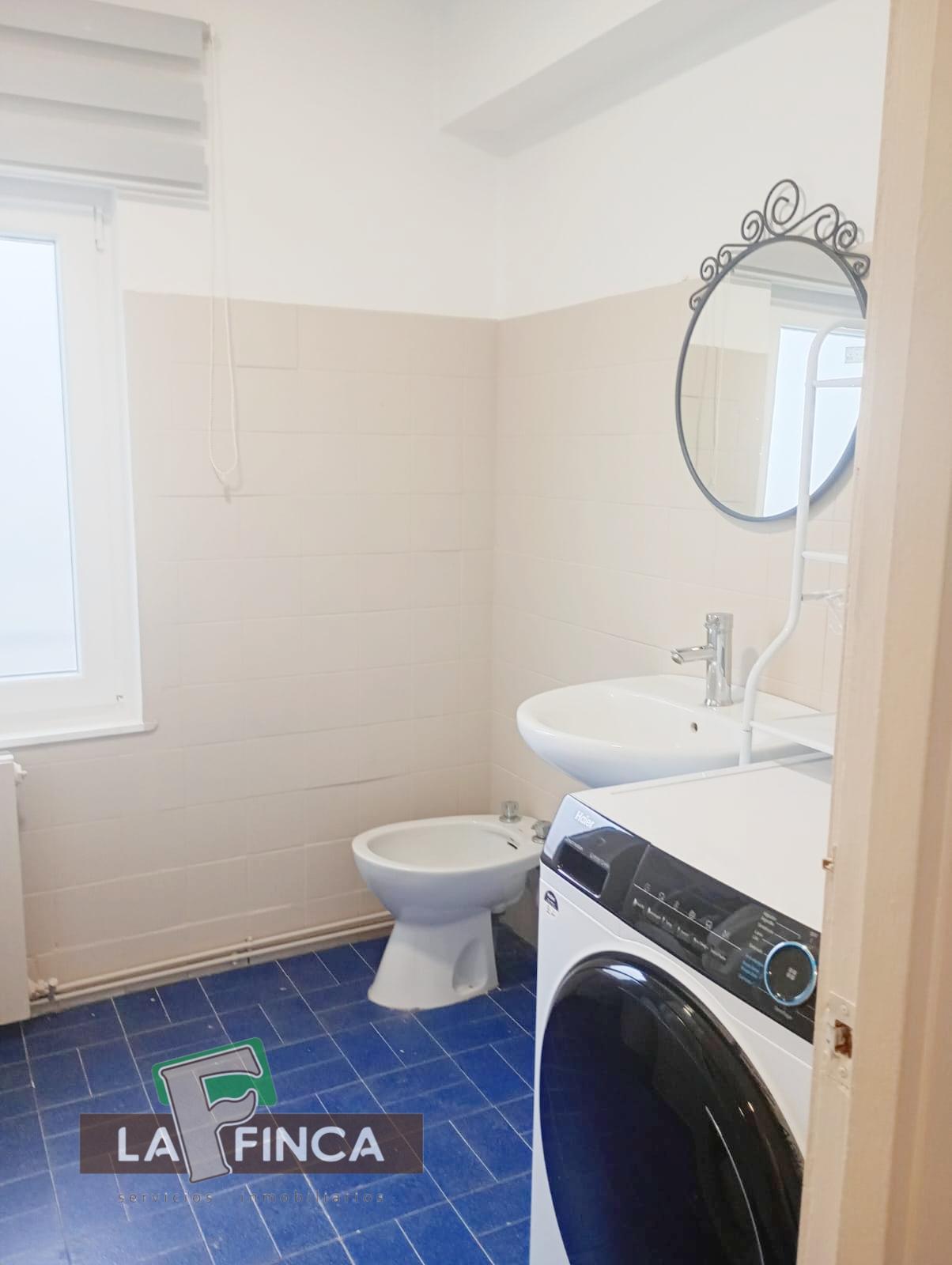 For sale of flat in Llanera