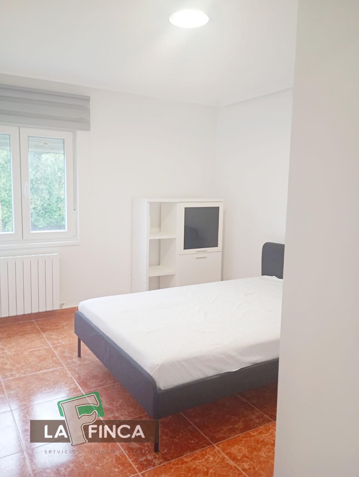 For sale of flat in Llanera