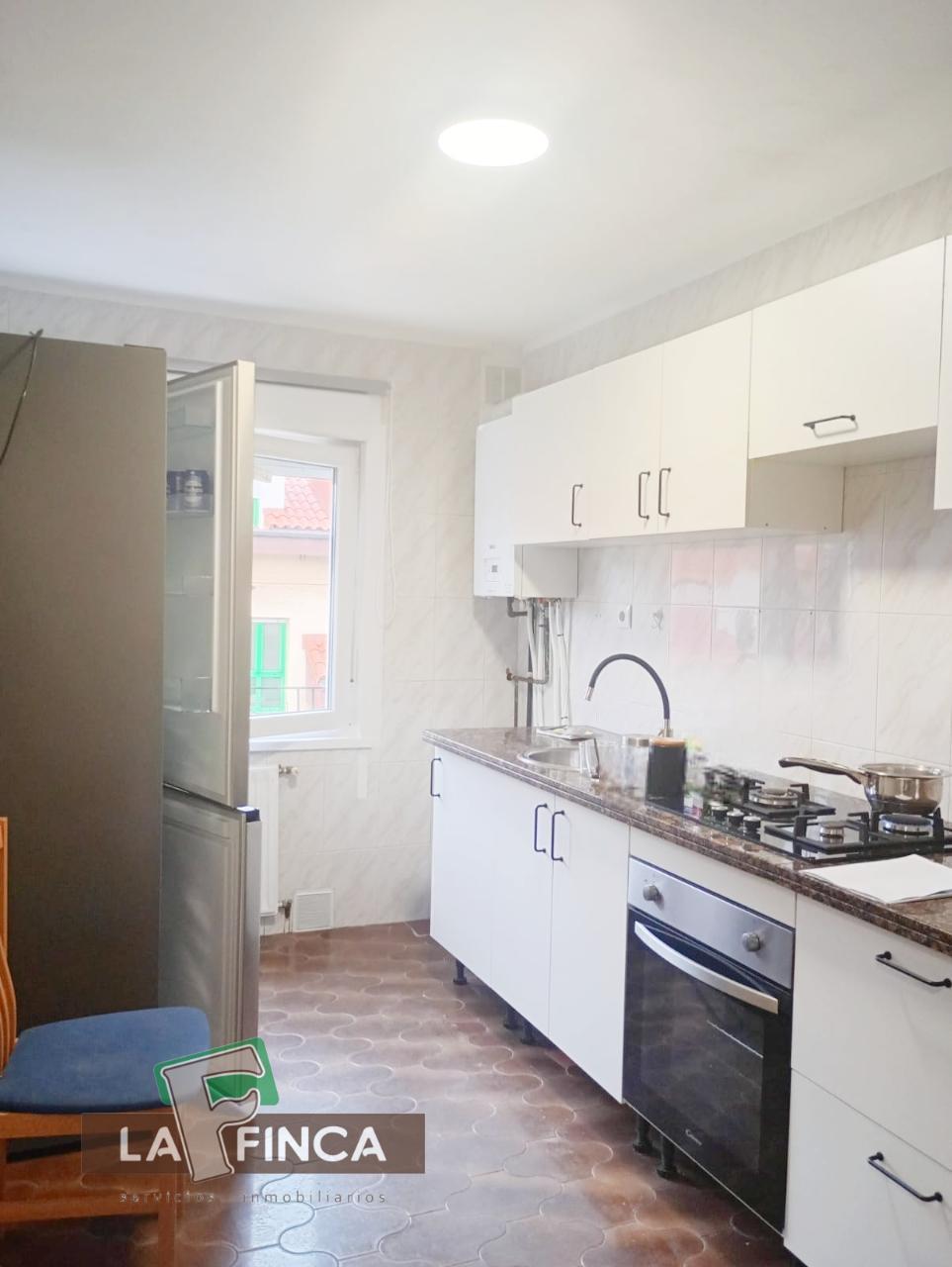 For sale of flat in Llanera