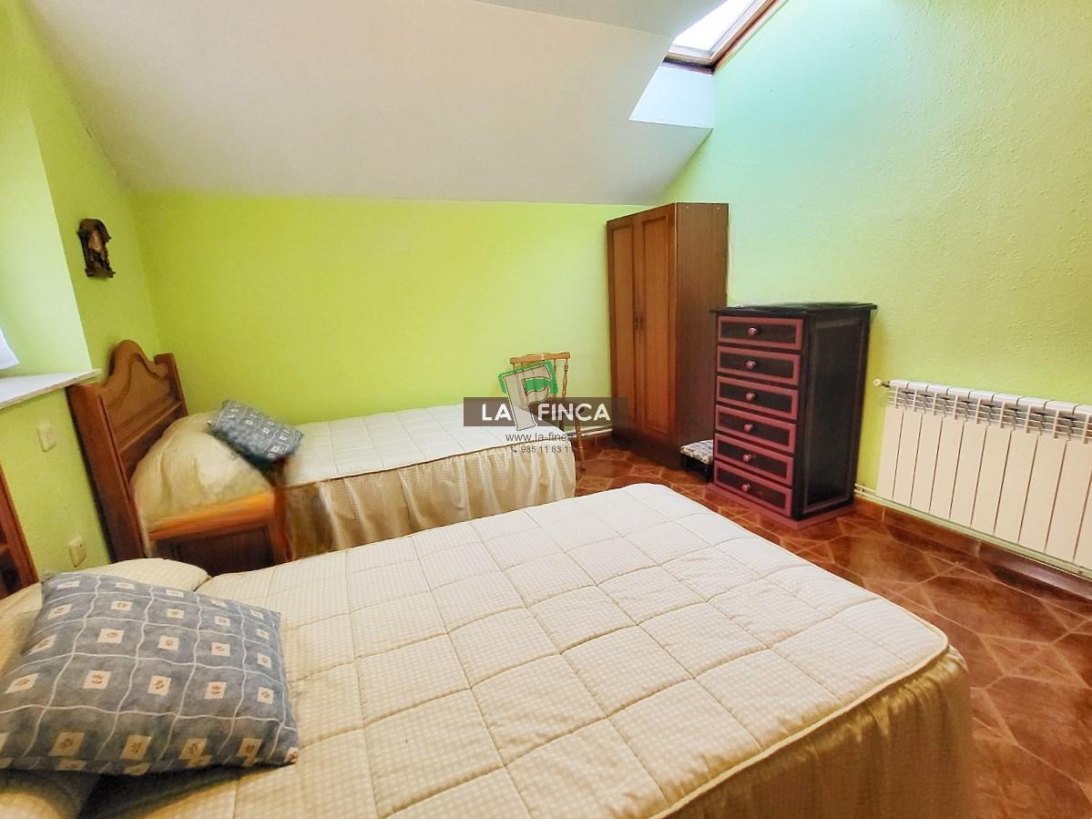 Venta de casa en Candamo