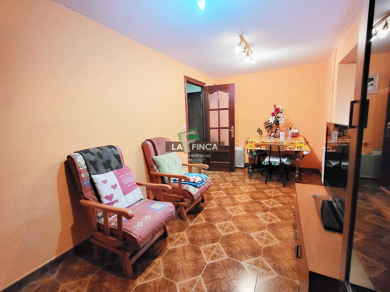 Venta de casa en Candamo