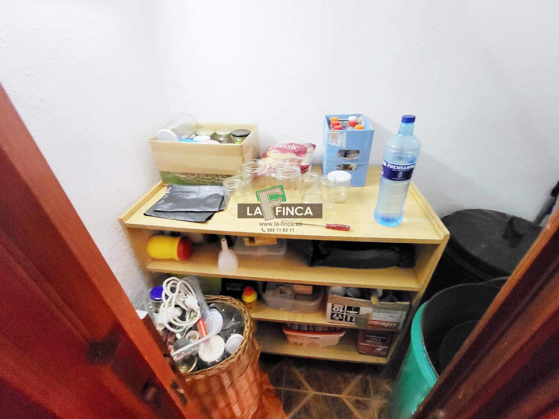 Venta de casa en Candamo