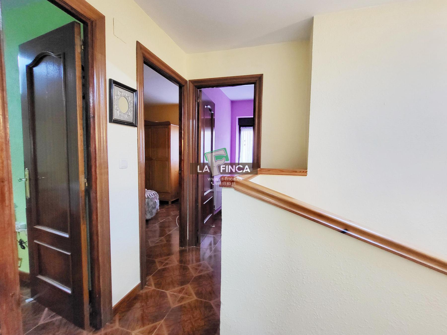 Venta de casa en Candamo