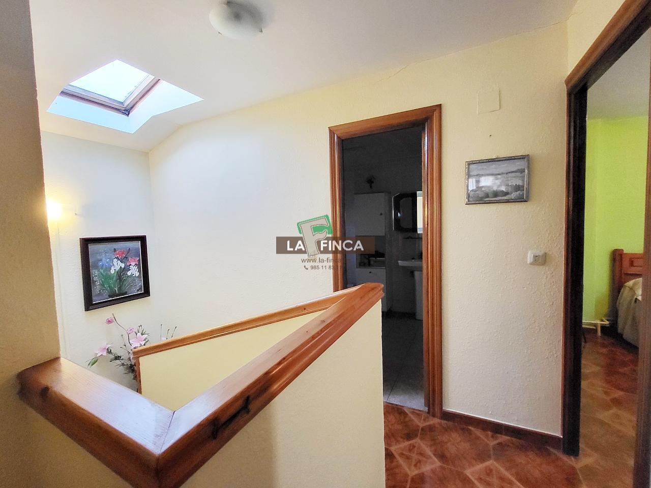 Venta de casa en Candamo