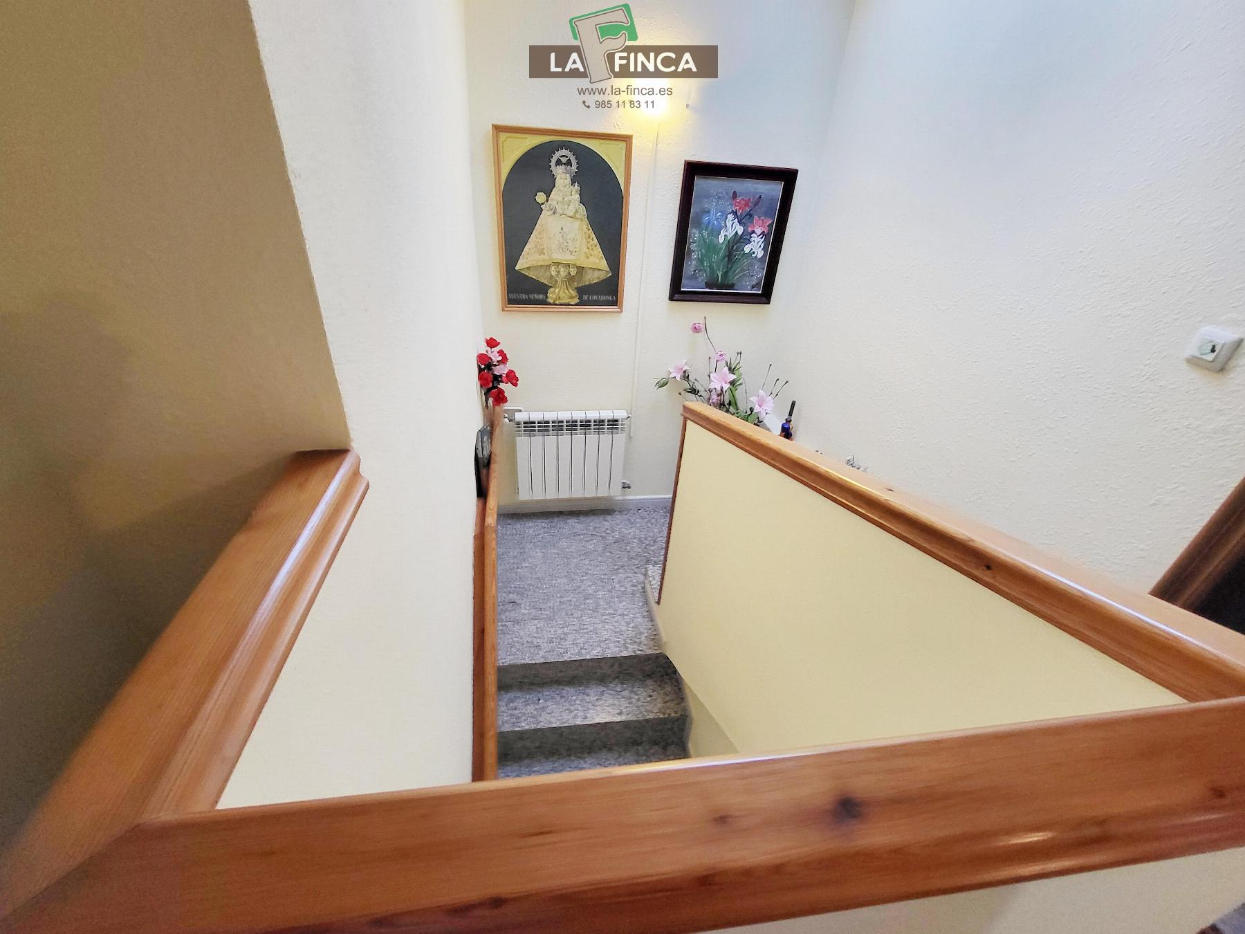 Venta de casa en Candamo