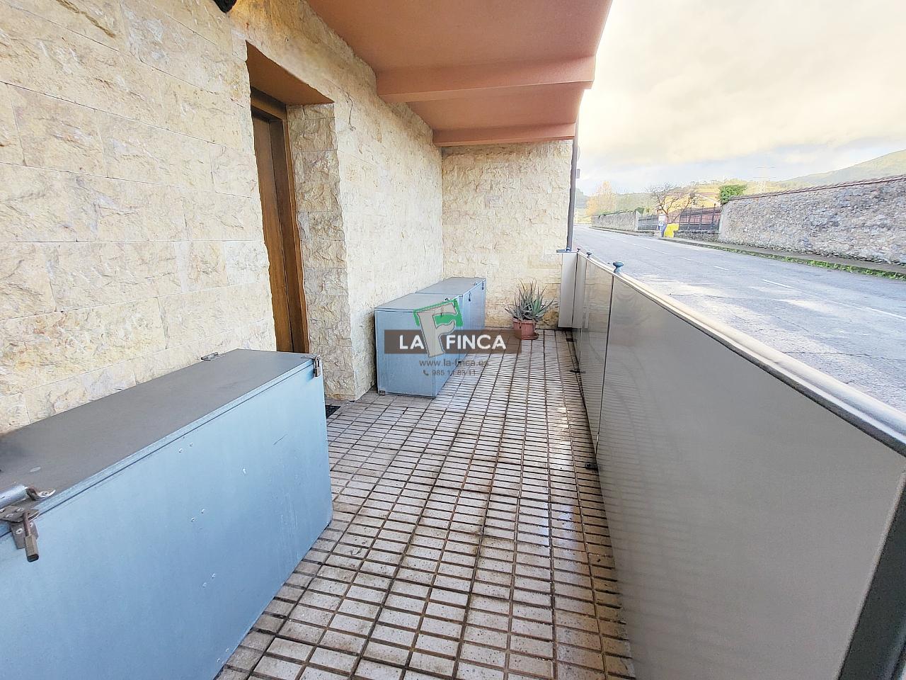 Venta de casa en Candamo