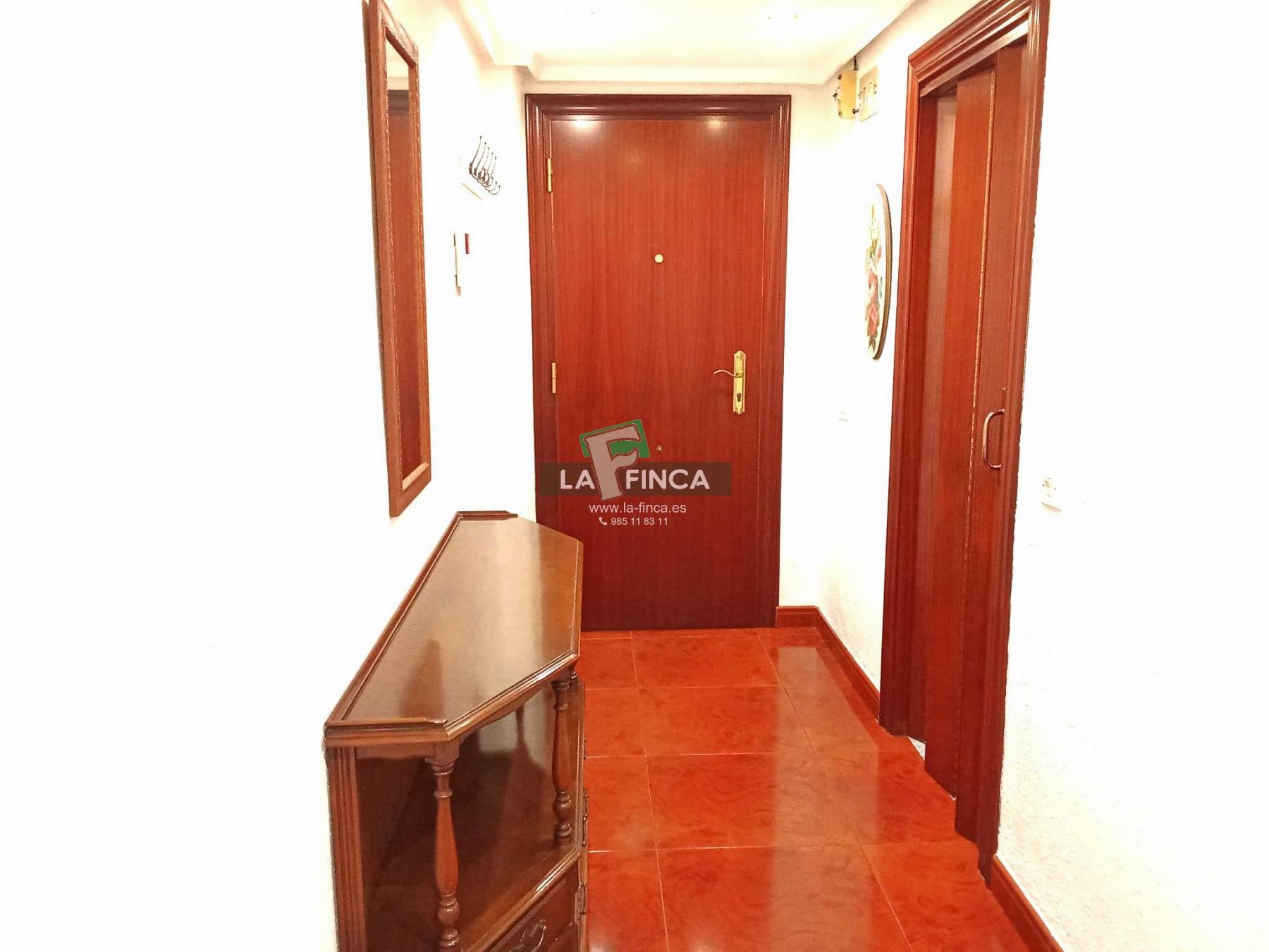 For sale of flat in Oviedo