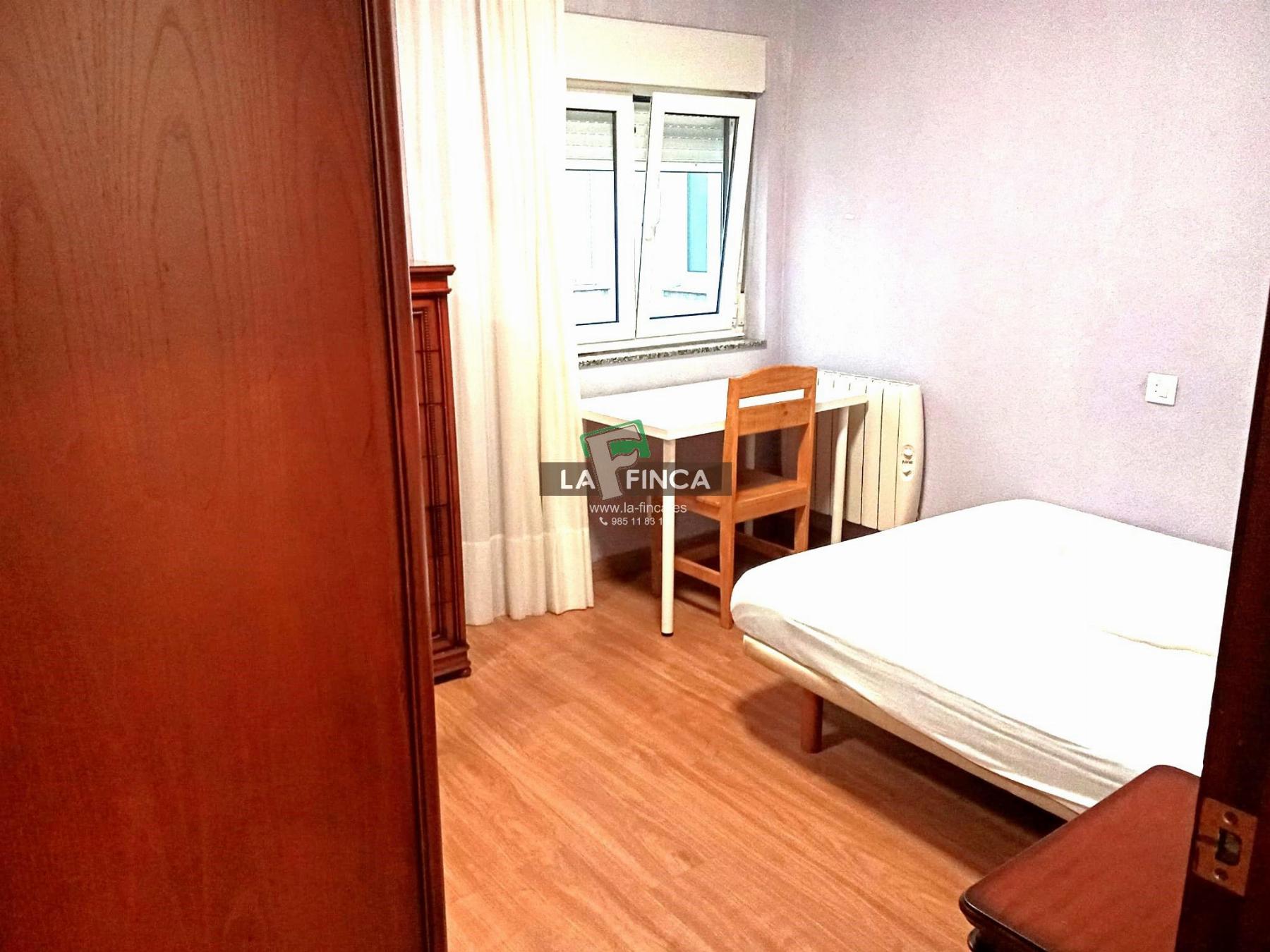 For sale of flat in Oviedo