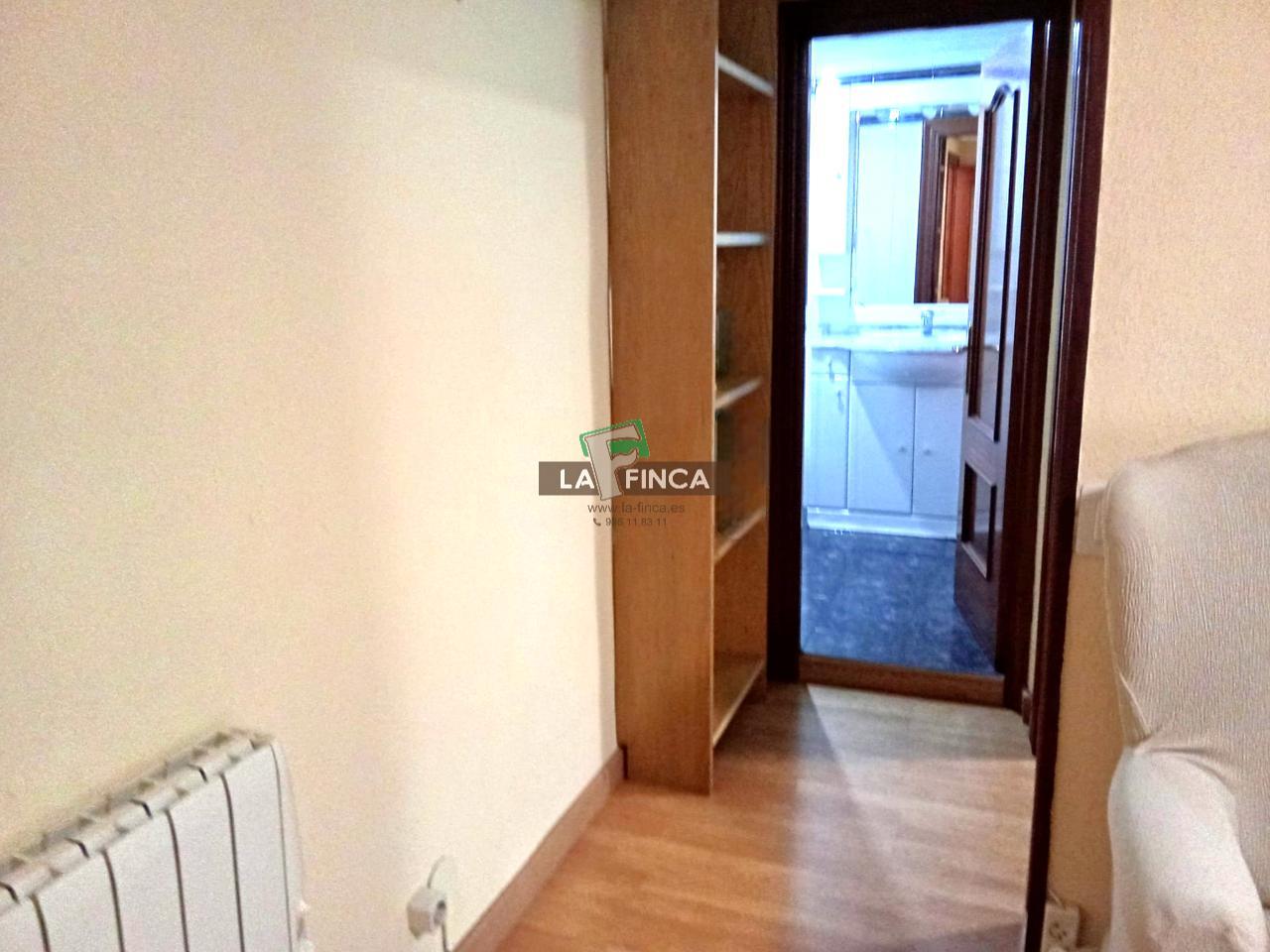 For sale of flat in Oviedo