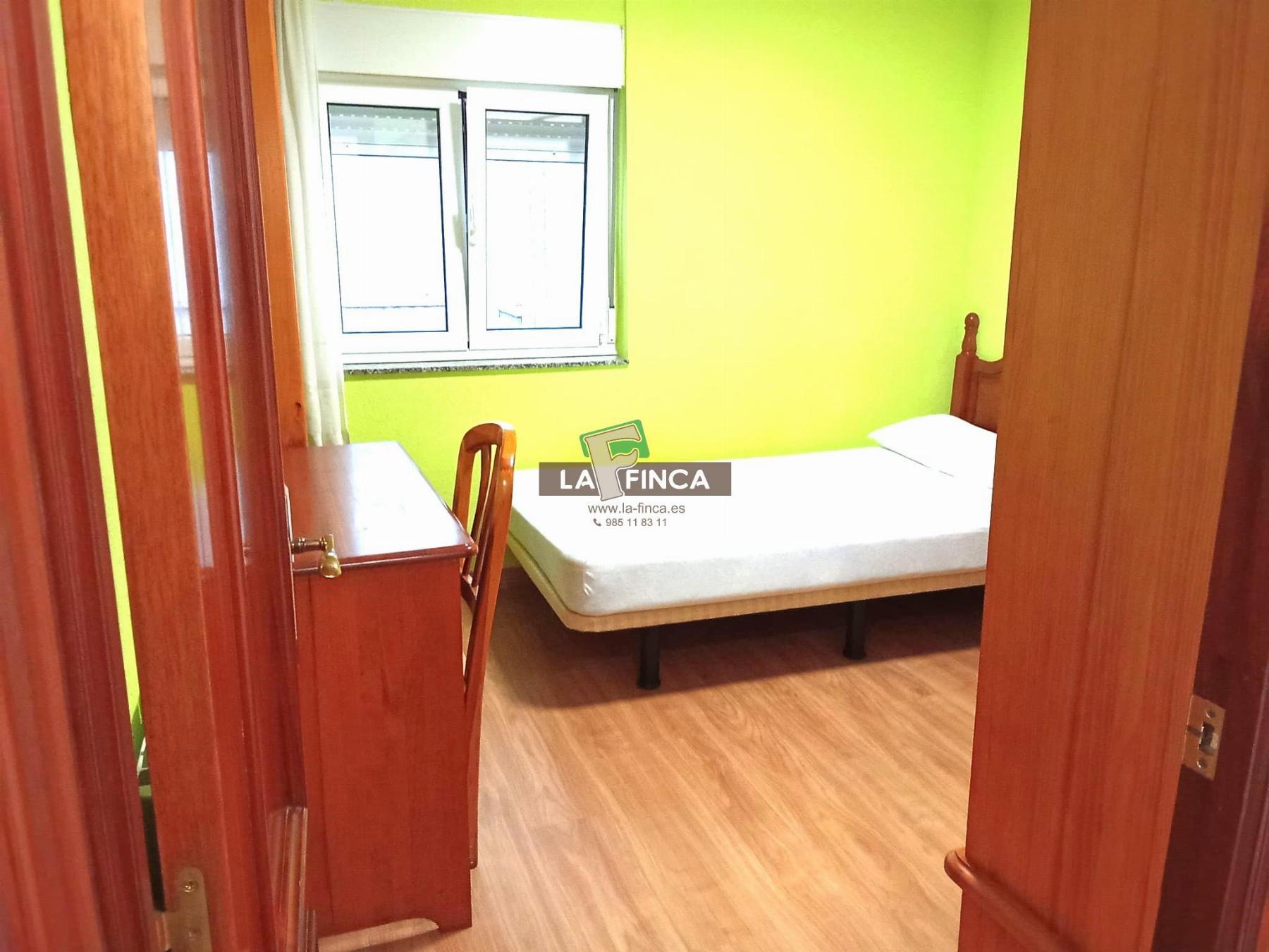 For sale of flat in Oviedo